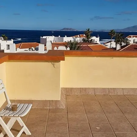Gilda: Beautiful Spacious Apartment. Seaview From Rooftop Terrace Corralejo