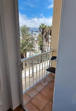 Apartment Gilda: Beautiful Spacious Apartment. Seaview From Rooftop Terrace Corralejo