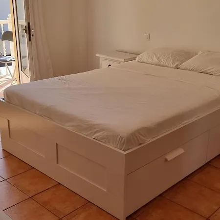 Gilda: Beautiful Spacious Apartment. Seaview From Rooftop Terrace Corralejo