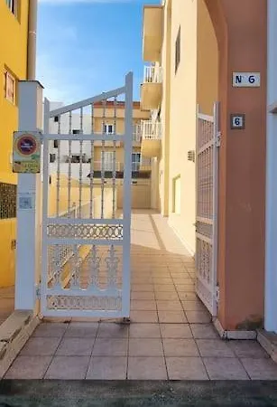 Gilda: Beautiful Spacious Apartment. Seaview From Rooftop Terrace * Corralejo